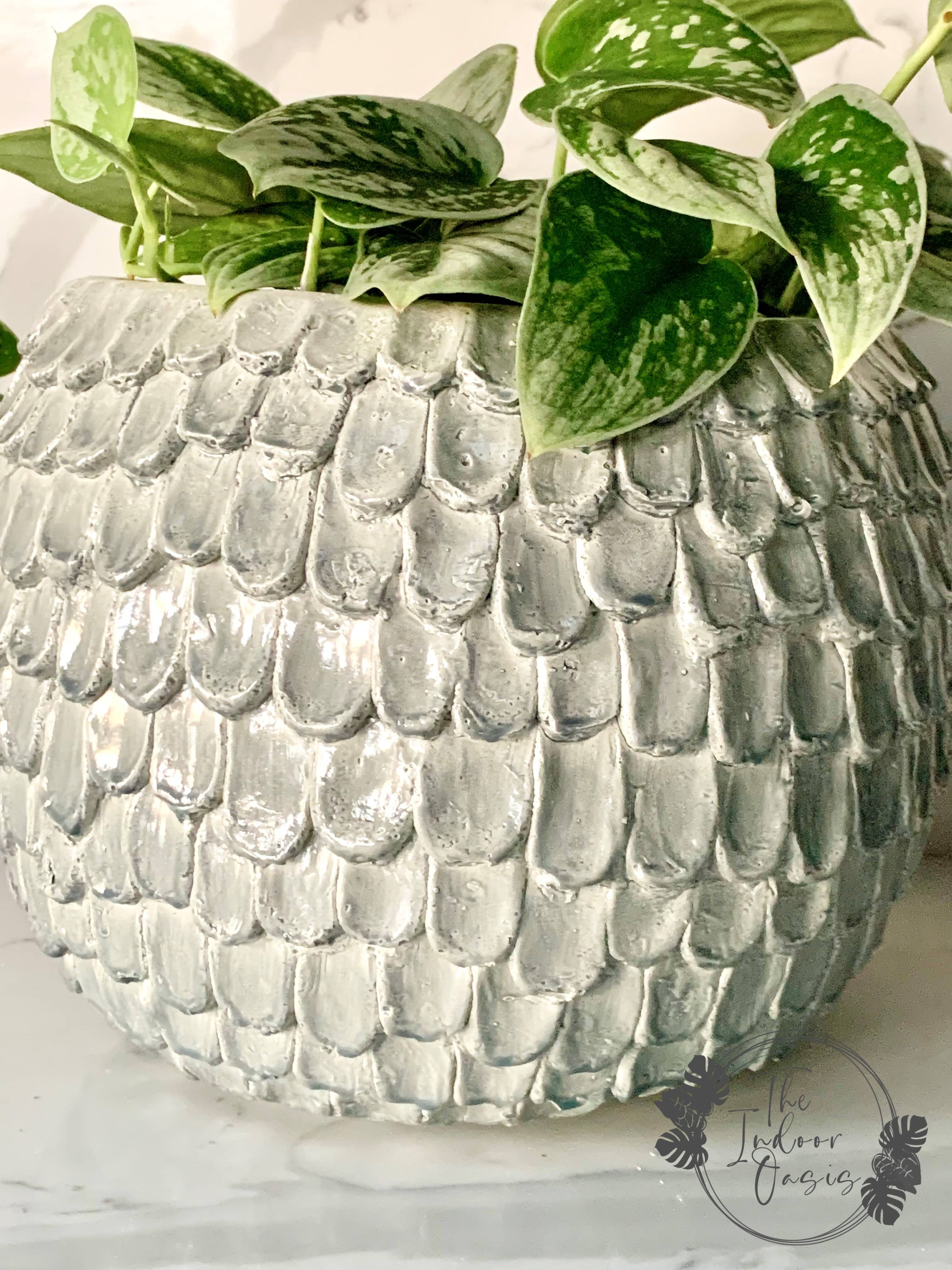 Kasia Textured Glazed Planter Pot Grey Cloud